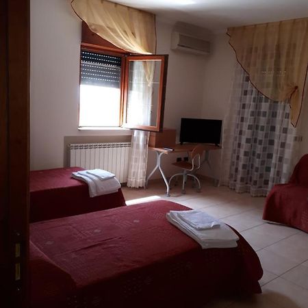 B&B Porta Del Gargano ซานมาร์โกอินลามิส ภายนอก รูปภาพ